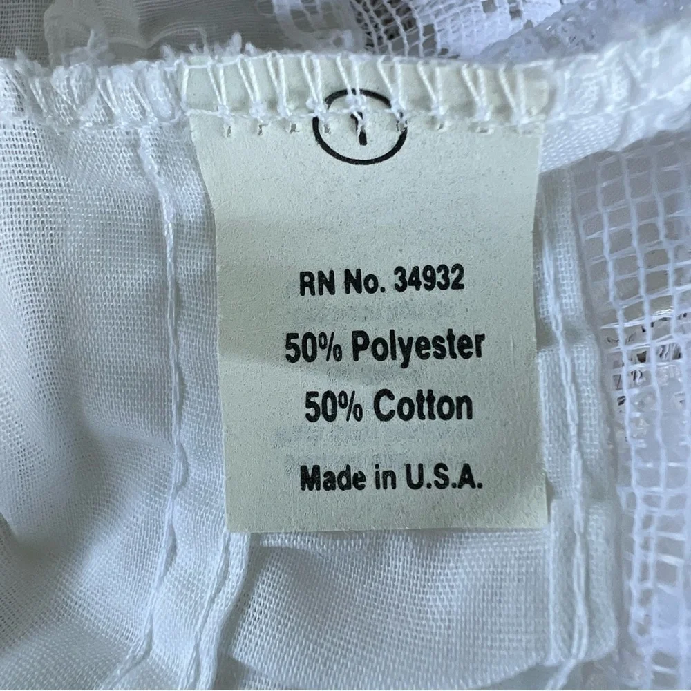N/A vintage ruffled